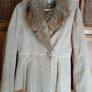 GUESS Tan Faux-Suede Jacket with Fur Collar.